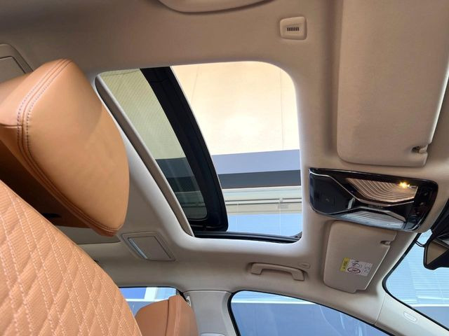 ���T�����[�t:�J�����Ɉ��A��������UP��|�C���g�̍��������ł��B������񓮍�m�F���ς܂��Ă���܂��B�����S���������B