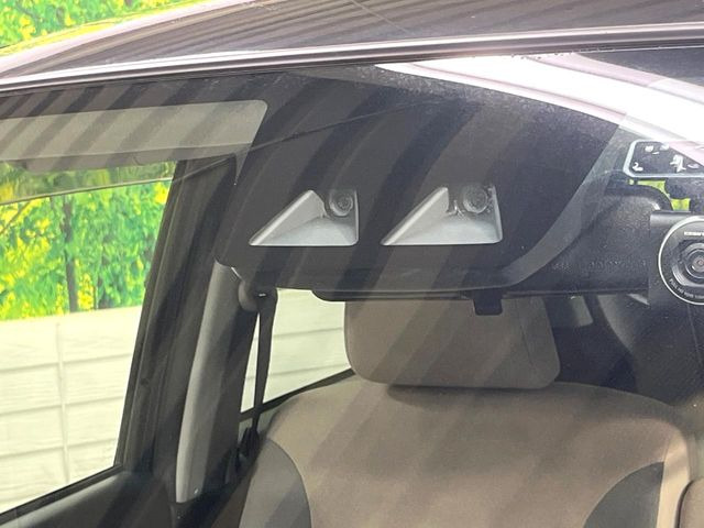 �y�X�}�[�g�A�V�X�g3�z���s���ɑO���̎ԗ�����F�����A�Փ˂������Ȏ��͌x��ƃu���[�L�ŏՓˉ���Ɣ�Q�y�����A�V�X�g�B�����S�Ƀh���C�u�����y���݂��������܂��B