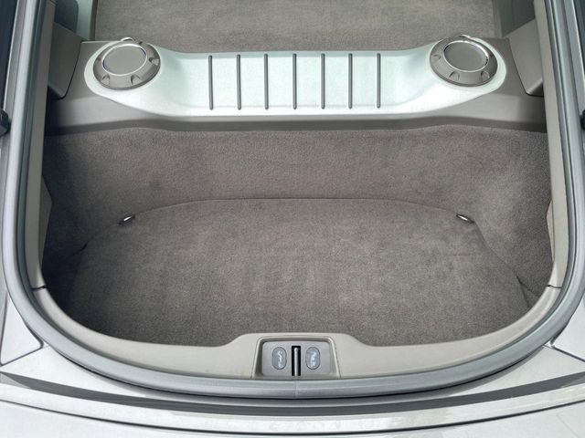 ���g�����N���[��:����L������e�X�y�[�X!���ꂾ���̍L��������΂��������⃌�W���[�Ȃǂɂ��œK�ł�!�g�p�������Ȃ����ꂢ�ȏ�Ԃ��ێ����Ă���܂��B