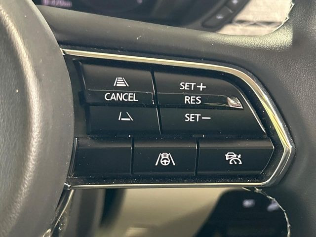 【マツダ・レーダークルーズコントロール】高速道路での長距離走行が楽に!自動で速度を保つクルーズコントロールが、衝突軽減システムと連携し、前方の車両を感知して車間を保つように速度調節してくれます!!