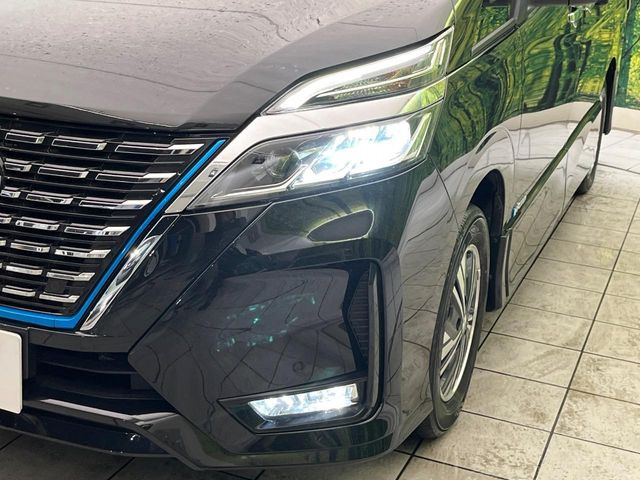 �yLED�w�b�h���C�g�z���V����ԑ��s�����ǍD�Ȏ��E���m�ۂ����S���ĉ^�]�ł��鍂�P�xLED�w�b�h���C�g�𑕔�!�_�����x�������A����d�͂��}�����Ă��܂��B