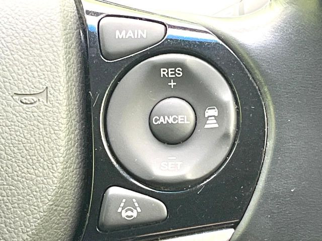 �y�A�_�v�e�B�u�N���[�Y�R���g���[���z�������H�ł̒��������s���y��!!�����ő��x��ۂN���[�Y�R���g���[�����A�Փˌy���V�X�e���ƘA�g���A�O���̎ԗ������m���ĎԊԂ�ۂ悤�ɑ��x���߂��Ă���܂�!!