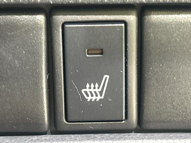 �y�V�[�g�q�[�^�[�z�������ɏd�󂷂�V�[�g�q�[�^�[!�G�A�R����葁�����܂��Ă����̂Ŋ�����̐l�����S�ł��ˁ�G�A�R���̉����͊������邩����A�Ƃ������ɂ����������߂ł��B