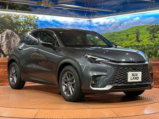 �������x�̃K���X�疌�ŝ����͂������A�㎿�ȃc���E����������B���O����_���J�����؂Ȉ��Ԃ�ی삵�A�F�����E�򉻂�h�~�B�u�e�X�v���b�V���R�[�g�v�A�u�e�v���~�b�T�R�[�g�v���炨�I�т��������܂��B