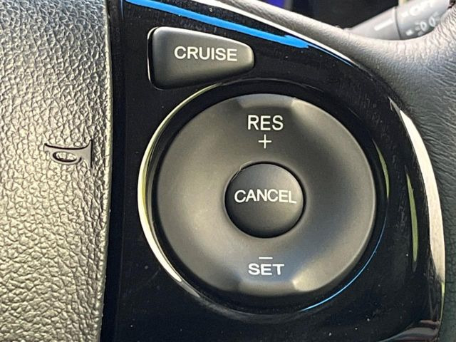 �y�N���[�Y�R���g���[���z�������H�����N���N���s�B�A�N�Z���𗣂��Ă���葬�x�ő��s���ł��A�������^�]���̕��S���y��!�����E�������ȒP�ȃX�C�b�`����Œ����ł��܂��B