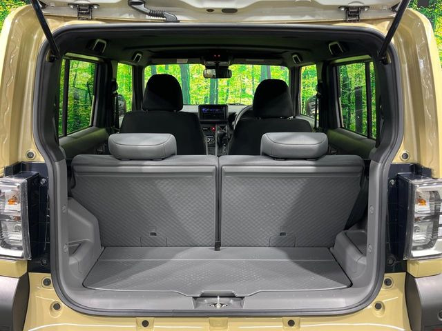 ���i�̂���������ʋ΁A���}���ɏ\���ȉ׎��X�y�[�X���m�ۂ��Ă���܂��B�Z�J���h�V�[�g��|���ƁA�傫�ȉו��̐ύڂ��\�ł���