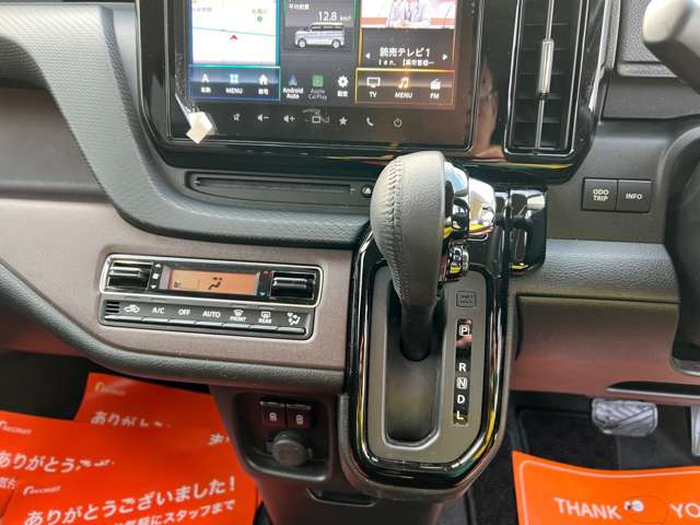 ����ŐV���f������ 9�C���` �S���ʃ��j�^�[�i�rTV/�Z�[�t�e�B�T�|�[�g/�����d���X���C�h/�V�[�g�q�[�^�[/�Ԑ���E�h�~�x���V�X�e��/�w�b�h�����v LED/�h�����R/ETC/TV�i�rKIT/�V�i����O���[�h�A���~&�^�C��