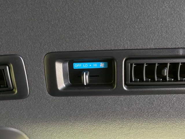 �y���A�N�[���[/���A�q�[�^�[�z