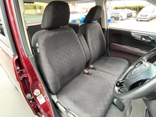 �^�]�ȃV�[�g���͎g�p�������Ȃ��A�ǍD�ȏ�ԂƂȂ��Ă��܂��B���J�Ɏg���Ă������Ƃ��悭�킩��܂��ˁB