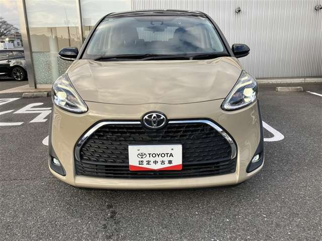 シエンタ1.5 ファンベース G クエロ