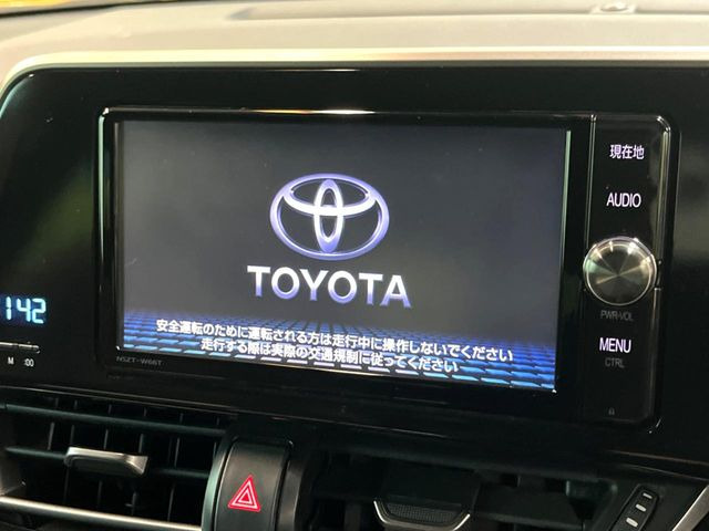 �y�����i�r�z�l�C�̏����i�r�𑕔����Ă���܂��B�i�r�̎g���₷���͂������A�I�[�f�B�I�@�\���[��!�L�����v�◷�s�͂������A�ʋ΂┃�����ȂǕ��i�̃h���C�u���y�����Ȃ�͂���