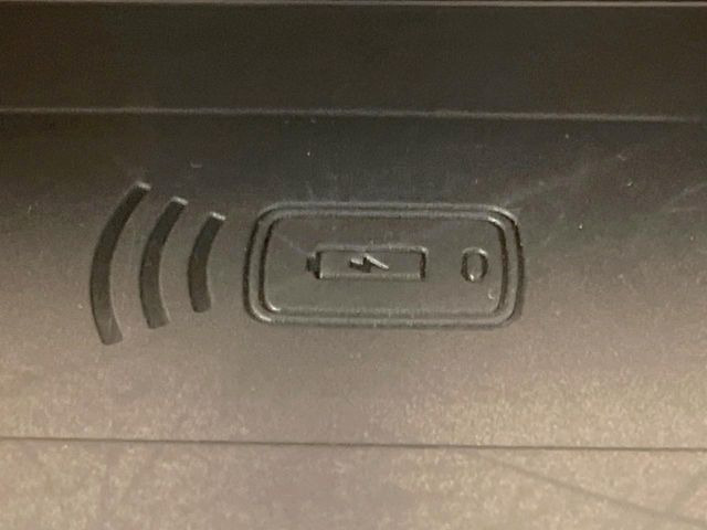 ���u�������[�d:�Ή��X�}�[�g�t�H����u�������Ń��C�����X�ł̏[�d���\�ł�!