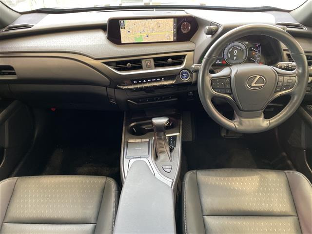 UX250h バージョンC