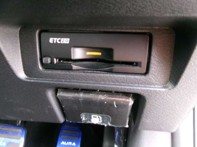 ノートオーラ1.2 G レザーエディション