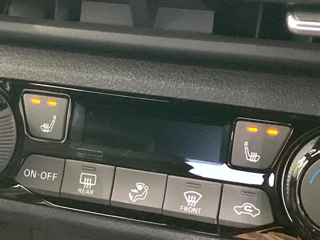 �y�V�[�g�q�[�^�[�z�������ɏd�󂷂�V�[�g�q�[�^�[!�G�A�R����葁�����܂��Ă����̂Ŋ�����̐l�����S�ł��ˁ�G�A�R���̉����͊������邩����A�Ƃ������ɂ����������߂ł��B