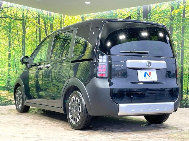 ☆全国のネクステージからお取り寄せが可能※!遠方の店舗に展示してあるクルマが気になる場合も、最寄りの店舗でご覧いただくことが可能です!是非私たちに要望をお聞かせください!※別途費用