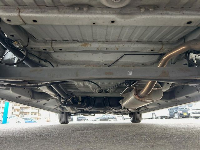 ����肪���ꂢ�Ȃ����ɁA�h�K���H�̎{�H���I�X�X���B�~��n��͂������A���ݕ��ɂ��Z���̕���A��Ń}�����E�E�B���^�[�X�|�[�c���������ɂ��D�]���������Ă���܂��B