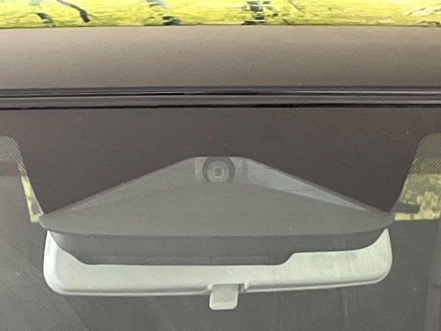 �y�X�Y�L �Z�[�t�e�B�T�|�[�g�z���s���ɑO���̎ԗ�����F�����A�Փ˂������Ȏ��͌x��ƃu���[�L�ŏՓˉ���Ɣ�Q�y�����A�V�X�g�B�����S�Ƀh���C�u�����y���݂��������܂��B