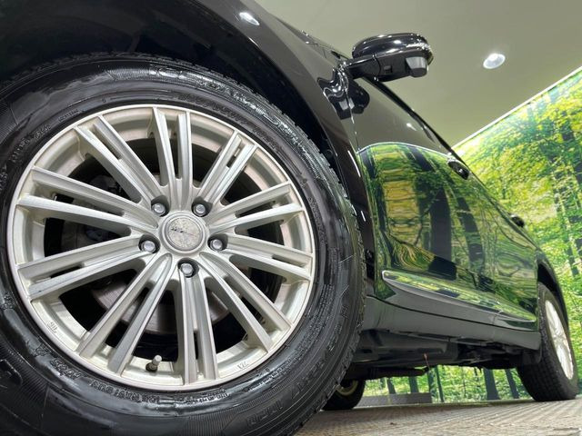 �y18�C���`�A���~�z�C�[���z�O�ςɃ}�b�`���������A���~�z�C�[���𑕒����Ă���܂��B�e��ЊO�A���~�z�C�[����A�X�^�b�h���X�^�C�����戵�����Ă���܂��B���񂲑��k����������