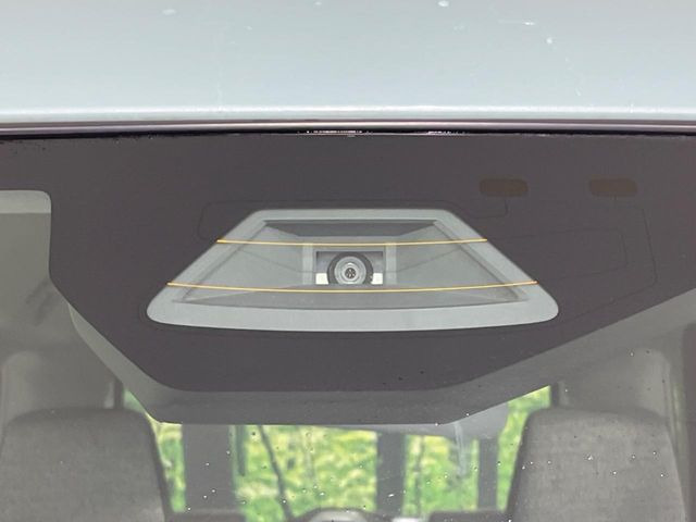 �y�X�Y�L �Z�[�t�e�B�T�|�[�g�z���s���ɑO���̎ԗ�����F�����A�Փ˂������Ȏ��͌x��ƃu���[�L�ŏՓˉ���Ɣ�Q�y�����A�V�X�g�B�����S�Ƀh���C�u�����y���݂��������܂��B