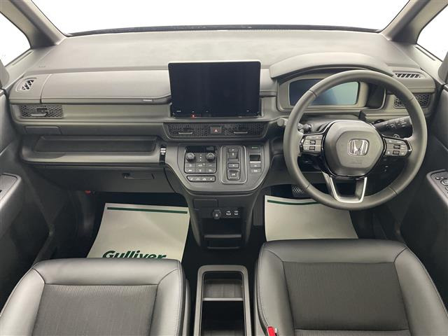 ステップワゴン2.0 e:HEV スパーダ