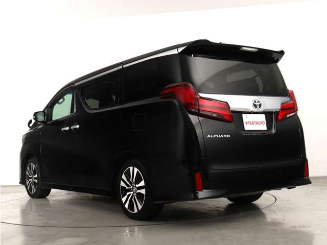 追加のお写真や動画など、メールやLINEでお送りできます!気になる点があればどんなことでも専門スタッフまでお申し付けください♪