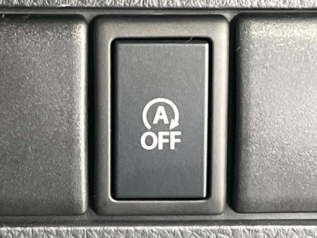 �y�A�C�h�����O�X�g�b�v�z�ԐM����a�؂Œ�Ԃ����ۂɃG���W�����~���A���ʂȔR���̏����}���܂��B�R��������ی�ɂȂ���@�\��G���W���̓u���[�L�𗣂��΍Ďn�����܂��B