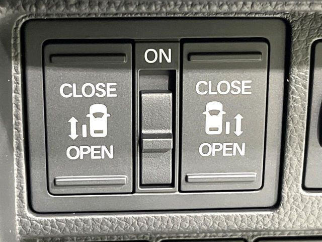 �y�����p���[�X���C�h�h�A�z�X�}�[�g�L�[��^�]�Ȃ̃X�C�b�`�Ō�ȗ����X���C�h�h�A�̊J���\���d��������͂����ăh�A���J����K�v�������A�����Ȃ��q�l�ł��ȒP�ɊJ���߂ł����K�ł���