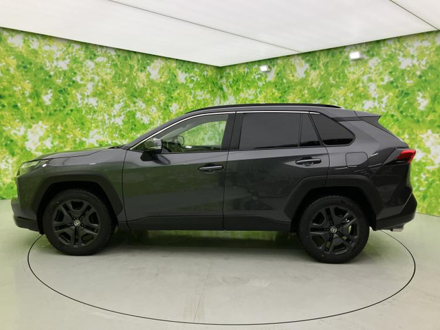 RAV42.5 ハイブリッド アドベンチャー E-Four 4WD