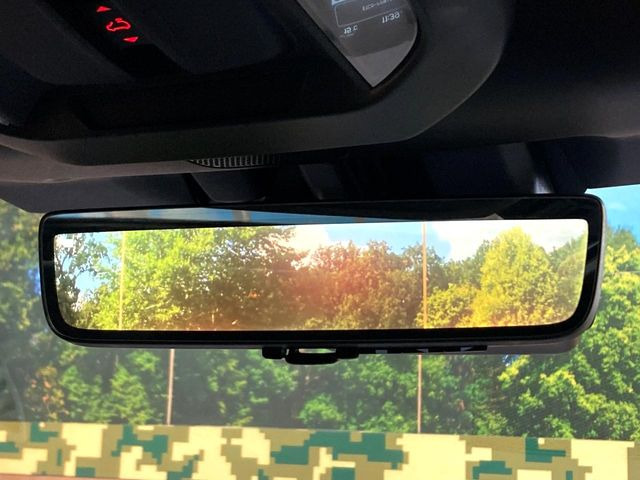 �y�X�}�[�g�����r���[�~���[�z��Ȃ̑傫�ȉו��⓯��҂Ō�����m�F���Â炢���ł����S!�J�������B�e�����ԗ�����̉f�������[���~���[���ɕ\���B�N���A�Ȏ��E�ŏ󋵂̊m�F���\�ł�!