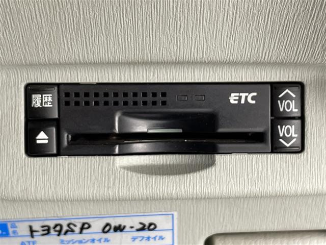 プリウス1.8 S LEDエディション