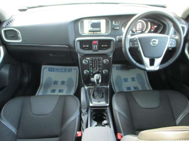 V40D4 モメンタム ディーゼル