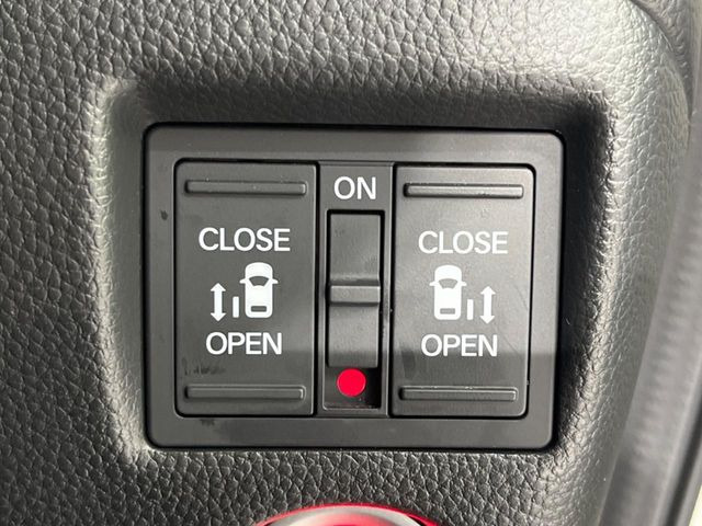 �y�����p���[�X���C�h�h�A�z�X�}�[�g�L�[��^�]�Ȃ̃X�C�b�`�Ō�ȗ����X���C�h�h�A�̊J���\���d��������͂����ăh�A���J����K�v�������A�����Ȃ��q�l�ł��ȒP�ɊJ���߂ł����K�ł���