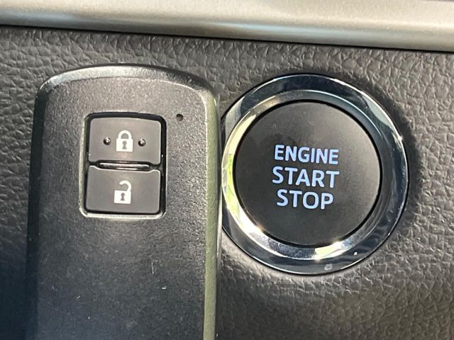 �y�X�}�[�g�L�[�z�J�o����|�P�b�g�ɓ��ꂽ�܂܂ł��h�A�̎{���E�������\�ȃX�}�[�g�L�[�𑕔��B�G���W���̃I���E�I�t�����J�M�����o���K�v����������Ƃ��Ă��֗��ł���