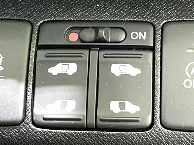 �y�����p���[�X���C�h�h�A�z�X�}�[�g�L�[��^�]�Ȃ̃X�C�b�`�Ō�ȗ����X���C�h�h�A�̊J���\���d��������͂����ăh�A���J����K�v�������A�����Ȃ��q�l�ł��ȒP�ɊJ���߂ł����K�ł���