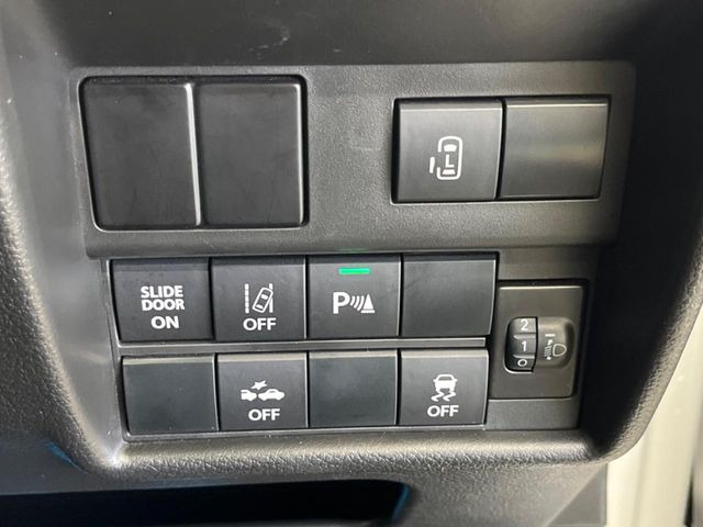 �y�p���[�X���C�h�h�A�z�X�}�[�g�L�[��^�]�Ȃ̃X�C�b�`�ŃX���C�h�h�A�̊J���\���d��������͂����ăh�A���J����K�v�������A���������q�l�ł��A�d���ו��������Ă��鎞�����N�ɊJ���߂ł��܂���