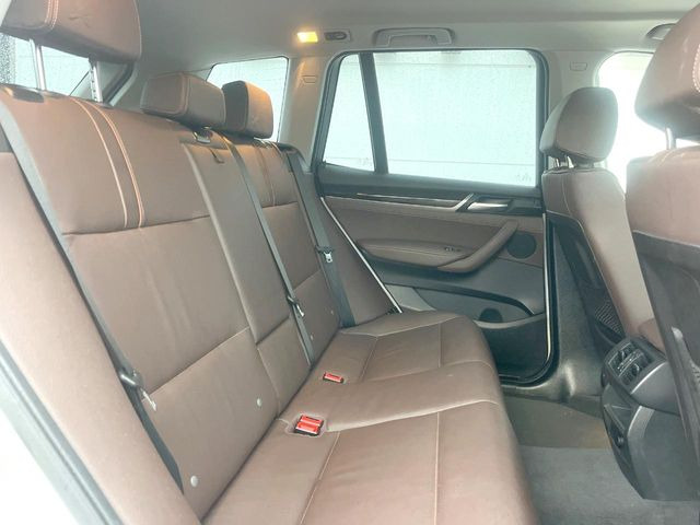 ���㕔���Ȃ��C�ɂȂ�悤�ȃL�Y�E�����ւ��蓙�A�傫�ȃ_���[�W�͂Ȃ��A�ǍD�ȏ�Ԃł��B