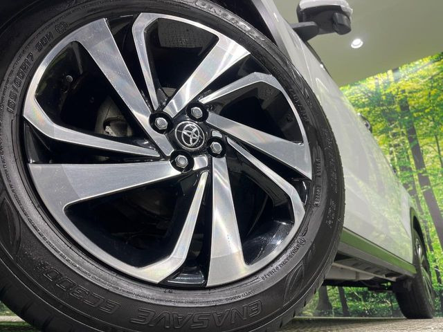 �y����17�C���`�A���~�z�C�[���z�O�ςɃ}�b�`���������A���~�z�C�[���𑕒����Ă���܂��B�e��ЊO�A���~�z�C�[����A�X�^�b�h���X�^�C�����戵�����Ă���܂��B���񂲑��k����������