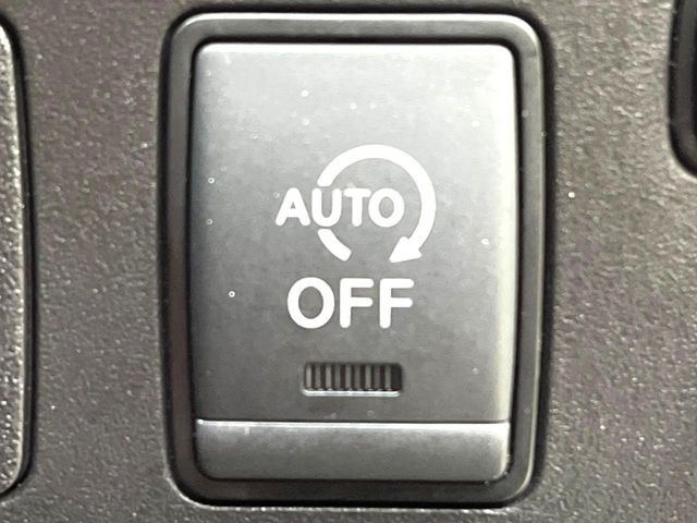 �y�A�C�h�����O�X�g�b�v�z�ԐM����a�؂Œ�Ԃ����ۂɃG���W�����~���A���ʂȔR���̏����}���܂��B�R��������ی�ɂȂ���@�\��G���W���̓u���[�L�𗣂��΍Ďn�����܂��B