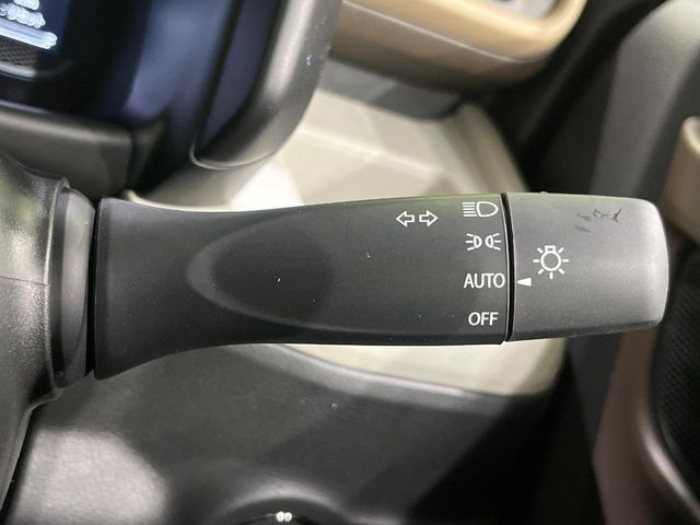 �y�I�[�g���C�g�z����̖��邳�ɉ����Ď����Ńw�b�h���C�g�̓_���E�������ł���@�\�ł�!���C�g�̕t���Y��E�����Y��Ȃǂ������Ȃ�A�J�̓���[���̑��s�����S!�g���l���ʉߎ����֗��ł��ˁ�