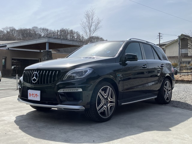 MクラスAMG ML63 AMGパフォーマンスパッケージ 4WD