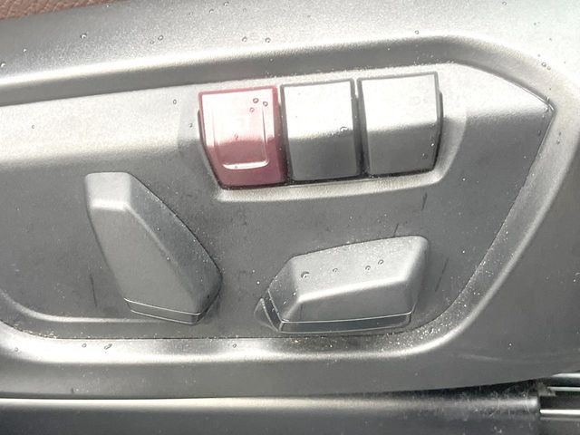 ���p���[�V�[�g:�V�[�g�ʒu��&ldquo;�O��Ɣw�������&ldquo;�p�x�̔��������\�ƂȂ�܂��B�蓮�ݒ�̃V�[�g�����A���ׂ₩�Ȑݒ肪�ł���̂��|�C���g�ł��B