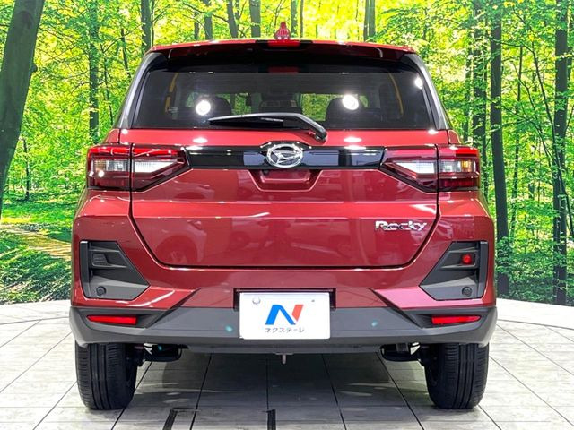 安心の最長10年・走行無制限保証(有償)をご用意。保証内容も充実はもちろん、無料点検&オイル交換や、年中無休の全国・24時間ロードサービスも付帯されておりますのでご安心下さい。