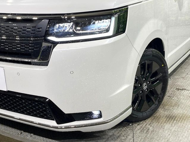 �yLED�w�b�h���C�g�z���V����ԑ��s�����ǍD�Ȏ��E���m�ۂ����S���ĉ^�]�ł��鍂�P�xLED�w�b�h���C�g�𑕔�!�_�����x�������A����d�͂��}�����Ă��܂��B