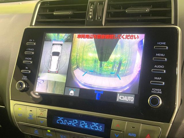 �y�p�m���~�b�N�r���[���j�^�[�z��p�̃J�����ɂ��A�ォ�猩���낵���悤�Ȏ��_��360�x�N���}�̎��͂��m�F���邱�Ƃ��ł��܂������p�������m�F���₷���A�����ꏊ�ł̐؂�Ԃ��⒓�Ԃ��X���[�Y�ɍs���܂��B