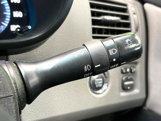 �y�I�[�g���C�g�z����̖��邳�ɉ����Ď����Ńw�b�h���C�g�̓_���E�������ł���@�\�ł�!���C�g�̕t���Y��E�����Y��Ȃǂ������Ȃ�A�J�̓���[���̑��s�����S!�g���l���ʉߎ����֗��ł��ˁ�