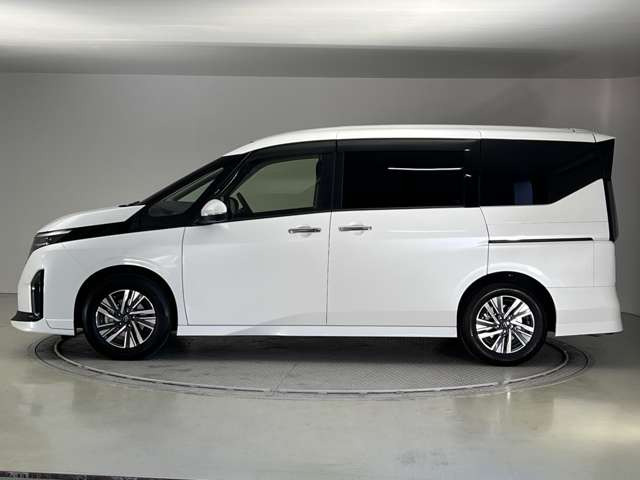 セレナ2.0 ハイウェイスターV