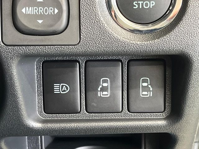 �y�����p���[�X���C�h�h�A�z�X�}�[�g�L�[��^�]�Ȃ̃X�C�b�`�Ō�ȗ����X���C�h�h�A�̊J���\���d��������͂����ăh�A���J����K�v�������A�����Ȃ��q�l�ł��ȒP�ɊJ���߂ł����K�ł���