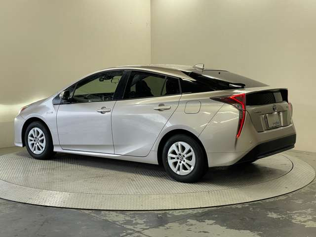 �l�C�̎Ԏ킪�����낢!�e���[�J�[ �ŐV�l�C�Ԃ����C���i�b�v!���ĐG���đI�ׂ�W����ł�!