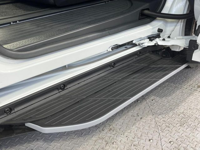 ヴォクシー1.8 ハイブリッド S-Z